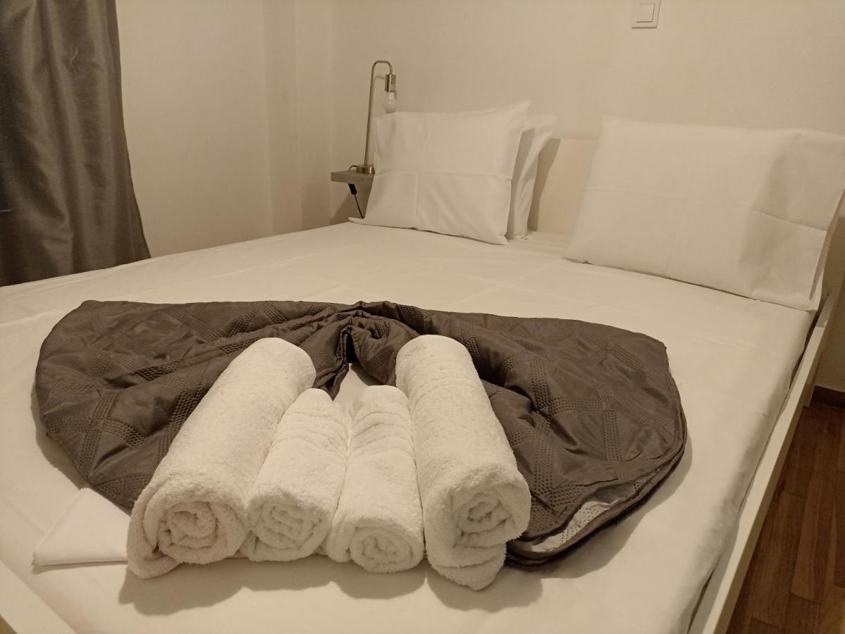 Pagrati Apartment Διαμέρισμα Παγκράτι アテネ エクステリア 写真
