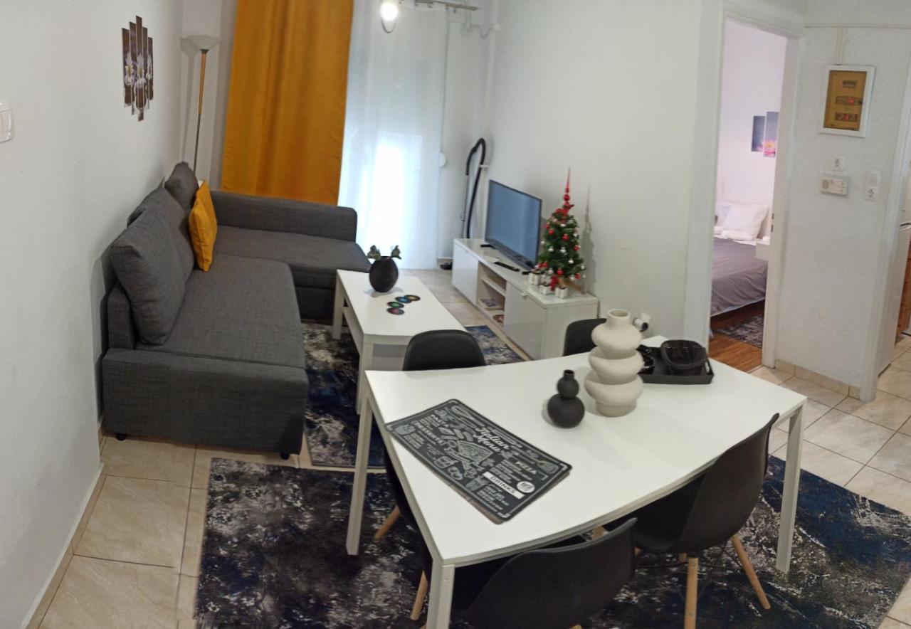 Pagrati Apartment Διαμέρισμα Παγκράτι アテネ エクステリア 写真